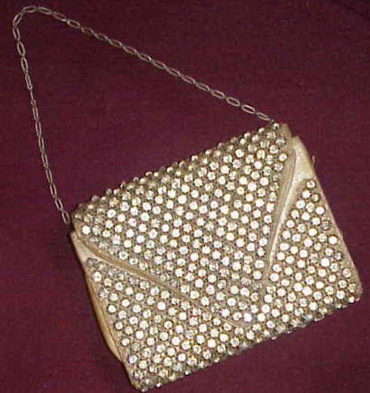 vintage purses tableau